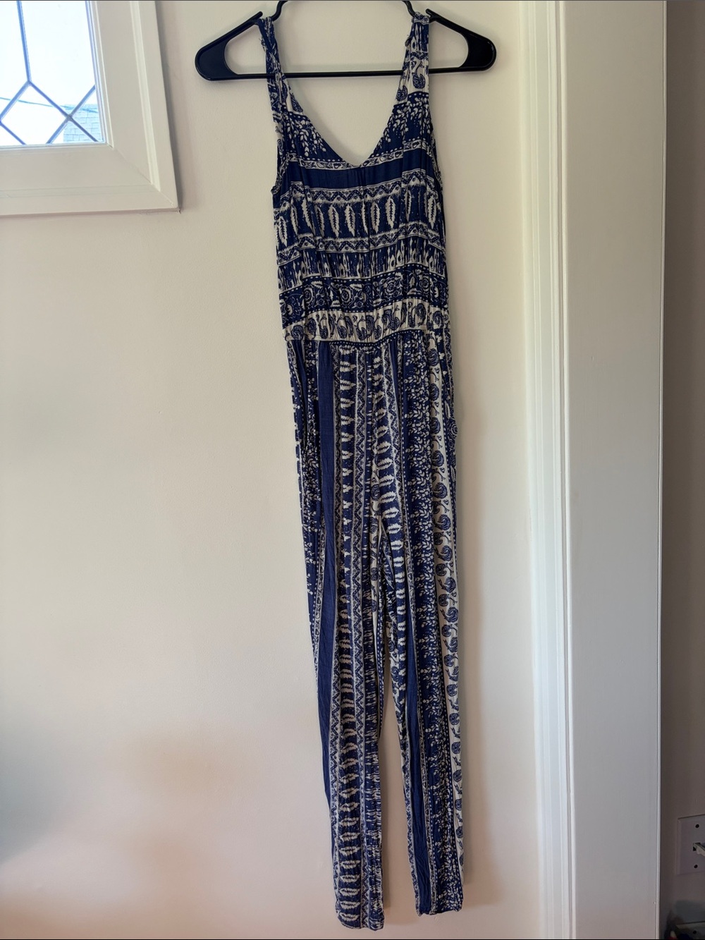 Blue & White Printed Sleeveless Jumpsuit